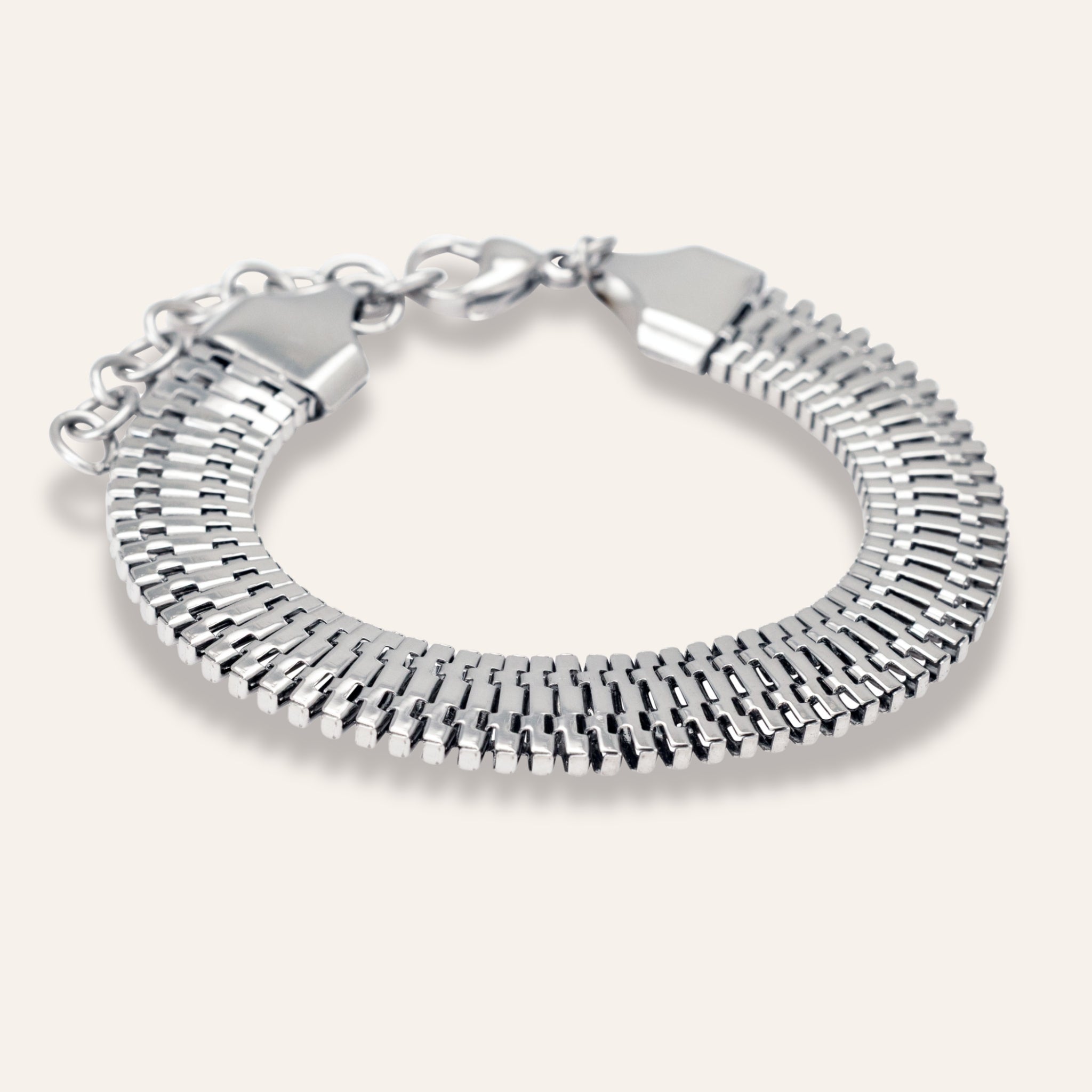 Golden chunky link armband