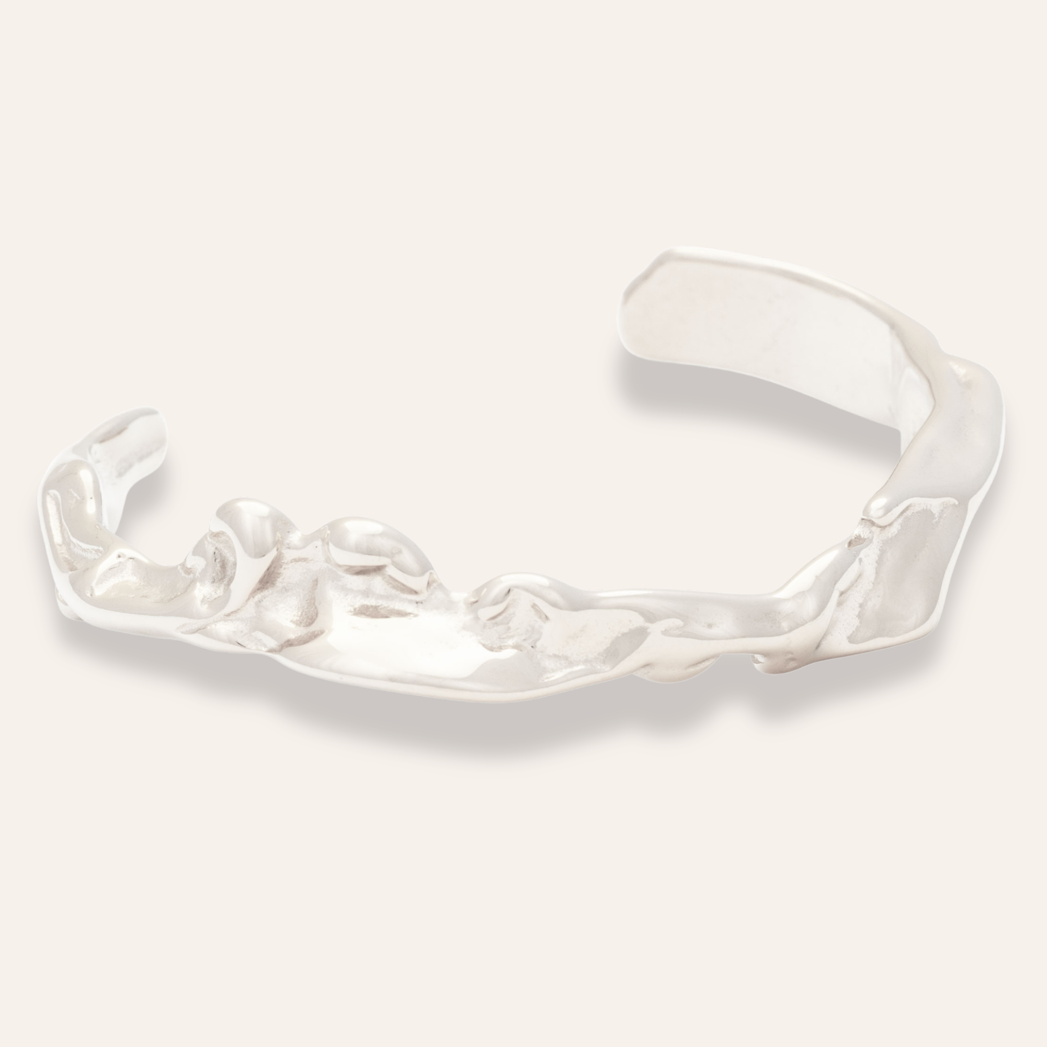 stelt armband med oregelbunden form