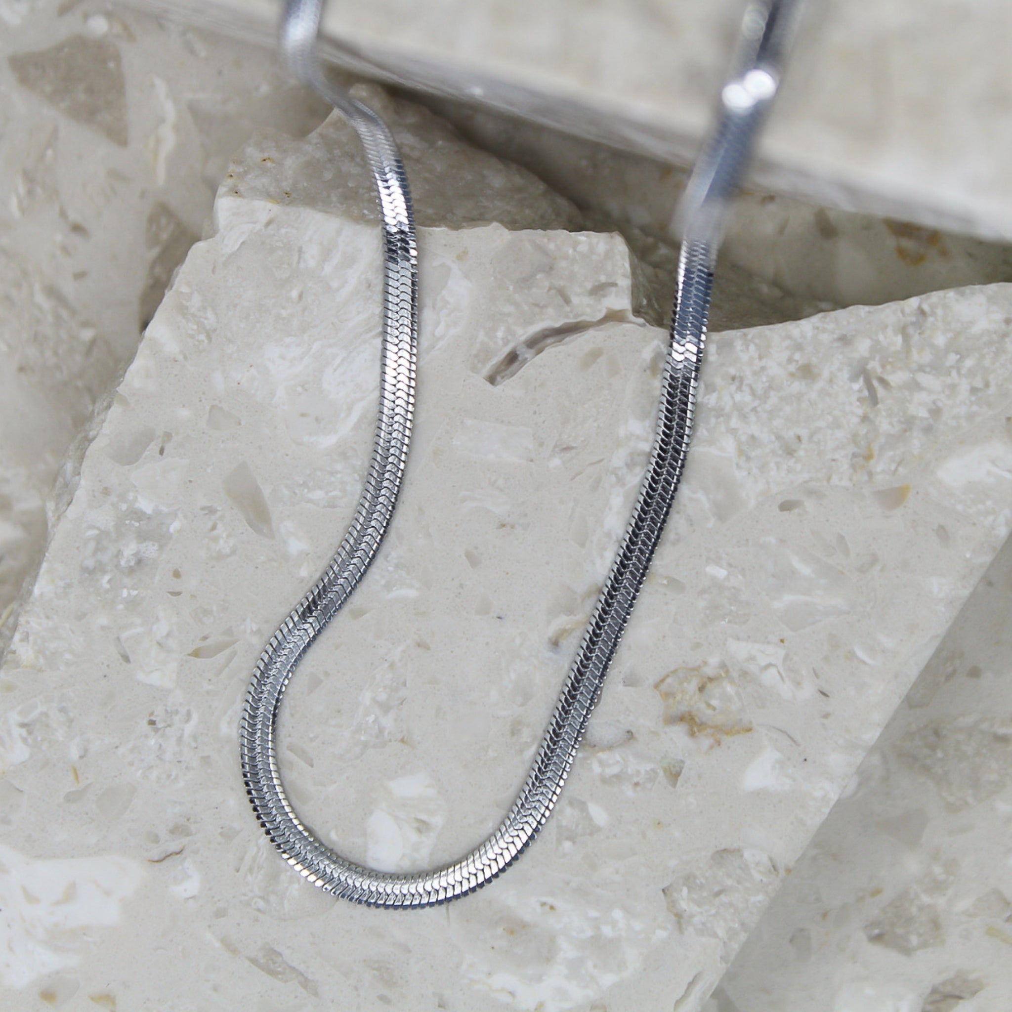 Halsband steel herringbone