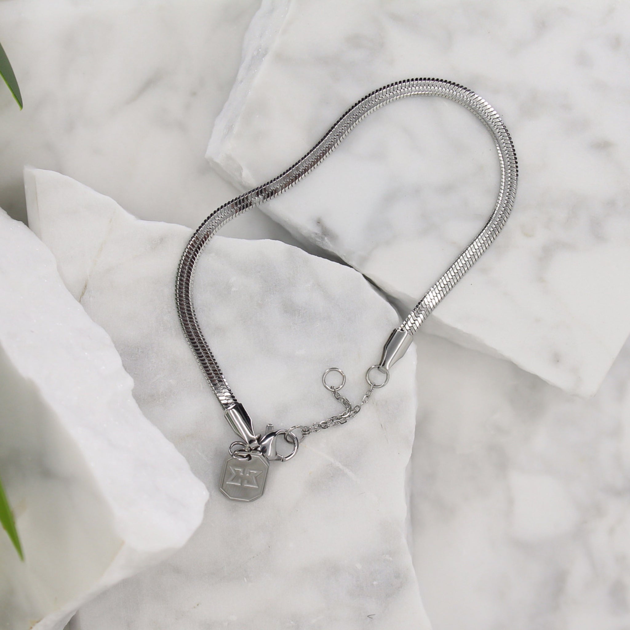 Herringbone armband steel