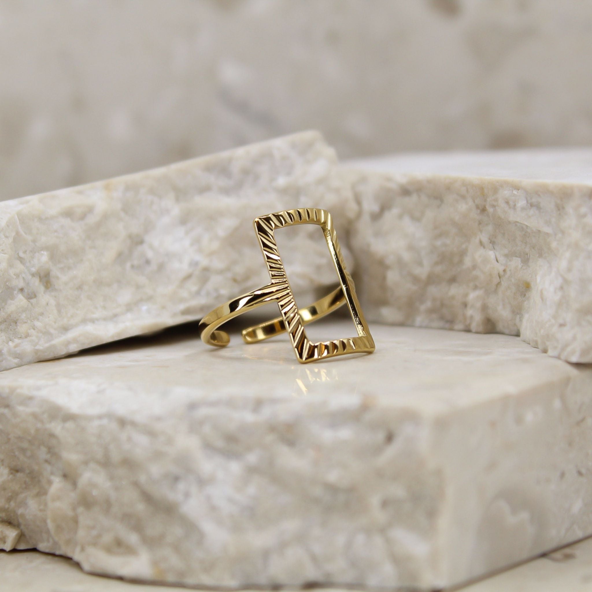 Ring Golden square