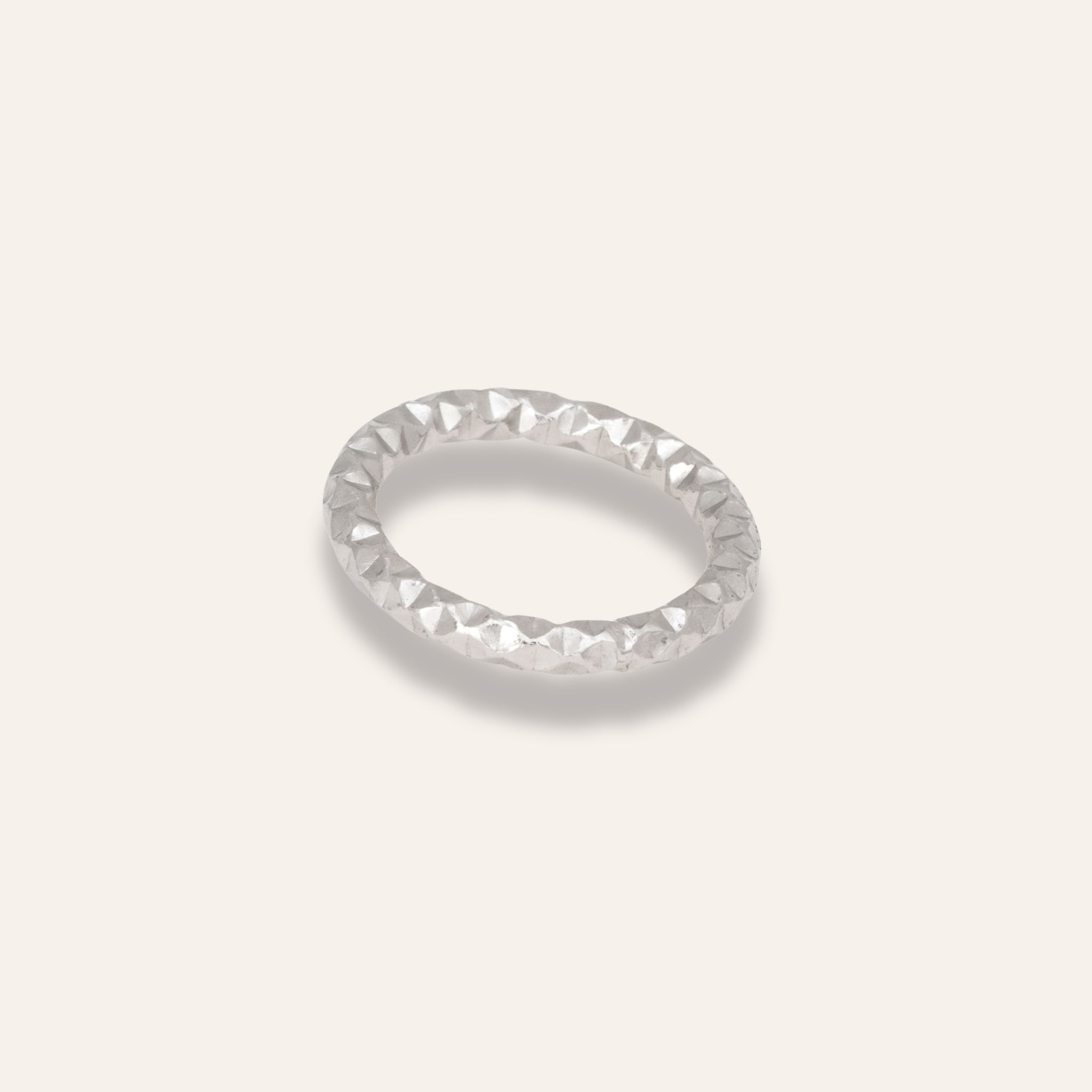 Ring golden thin line